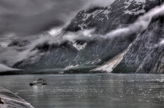 Glacier Bay Tour BoatDave Morgan-Creative Commons